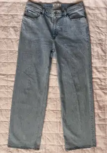 A&F Womens 32/14R The 90s Relaxed Jean High Rise Light Blue Denim Jeans Comfort
