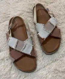 American Eagle | tan fabric sandals