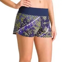 Athleta Pulse Printed Running Shorts Size Small
