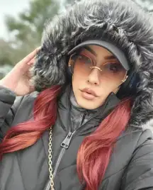 NIB - Oversized Metal Frame Sunglasses - UV Protection.