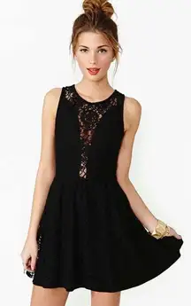 Lulu Lace Dress in Black Size XS