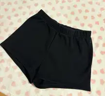 Aritzia TNA cozy sweat shorts black size small