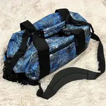 L.L. Bean Adventure Large 23” Duffle Bag in Blue Hawaiian Floral Tropical Print