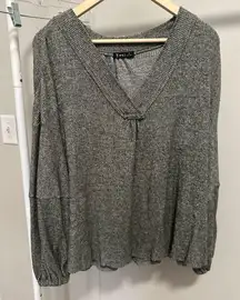 Very J Dark Gray Oversized Ribbed V Neck Long sleeve Knit Sweater size Medium