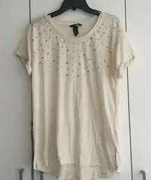 ⭐️  H&M Tan Beige Stud Crewneck Short Sleeve T-Shirt S