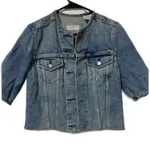 Levi’s Denim Altered Trucker cropped jean Jacket size small