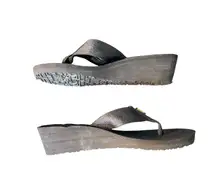 Teva - Flip Flop Sandals Black Patterned Platform Strap Sz 9