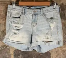 Old Navy Jean Shorts Woman's 6 Boyfriend‎ Light Washed Distressed Roll Hem