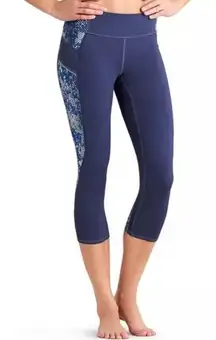 Athleta Revolve Leggings Stride Capri Pant Legging Deep Indigo Women size Medium