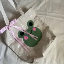 ୨୧ ･ﾟ✧ Hand Painted Tote Bag