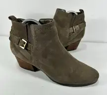 Blondo Waterproof Suede Ankle Boots - Women's Size 8M - Taupe/Mushroom