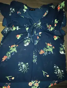 Mine Floral Blouse Size Large