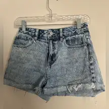 Pac Sun mom short 25​