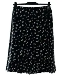 Leslie Fay Black & White Pleated Mini Skirts(Size 8P)