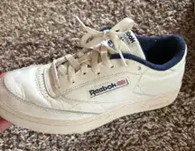 Reebok Sneakers