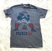 New Unisex New England Patriots Throwback Logo 'Pucker Up' Graphic Tee Size S