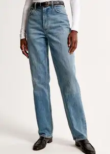 Abercrombie & Fitch 90s Straight Ultra High Rise Jean 28 | 6 R