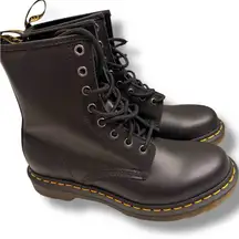 Dr. Martens Women's 8 Eye Leather Boots 11821006 BLACK SMOOTH Size 9-New *read