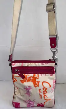 Vintage Coach Horse Carriage Logo Crossbody Messenger Swing Shoulder Purse