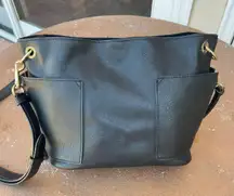 black crossbody bag