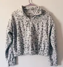 Leopard Print Quarter-Zip cropped pullover