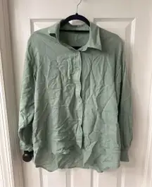 Stradivarius linen button down