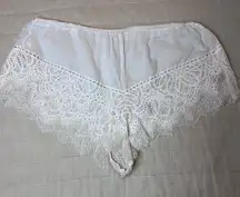 Victoria’s Secret Elegant White Lace Women's Sleep Booty Shorts Size Large