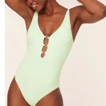 Andie The Romana One Piece swimsuit pistachio Green size small NWT‎