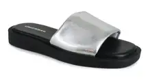 UNIONBAY Sadie Slip On Comfort Sandals 7 Silver/Black NWT