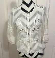 TULAROSA Elegant White Lace Women's Top