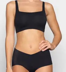 SKIMS Naked Scoop Bralette in Onyx Black size XS‎