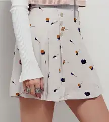 Free People Lovers Lane Floral Button-Accent Pink Mini Skirt Size‎ 4