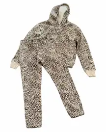 Socialite Animal Print Hoodie Sweatpants
Set(Size XSmalll)