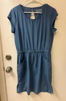 Avalanche Blue drawstring waisted Casual Dress size medium lightweight
