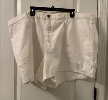 Universal Thread Women's Plus White Jean Midi Shorts Size 26
