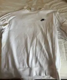White Nike Sweatshirt Crewneck