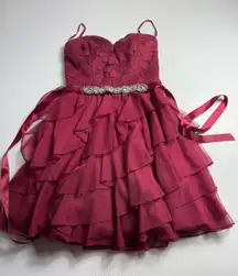 Love Reign Burgundy Lace Ruffle Beaded Waist Corset Prom Party Dress Size 1