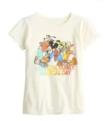 Disney Womans NWT  Magical Day short sleeve tshirt sz large