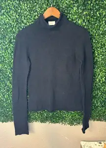 Wilfred Aritzia Black Mockneck Sweater Size Medium