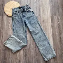 White‎ fox boutique crossover button high rise straight jeans