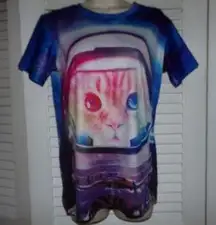 Cool Fashion Style Cat in a Space Helmet shirt size M Cute