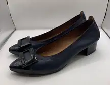 Hispanitas Navy Leather Pointed Toe Flats size 38 US 7.5 Kitten heel D20