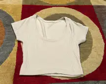 Offline By  Real Good Seamless Crop Top Tee Shirt Cream Beige Size Medium