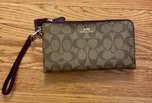 Coach Double Zip Wristlet