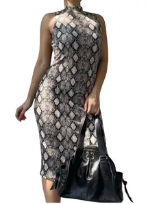Caution To The Wind Sleeveless Snake Print MIDI Dress Womens Size Large