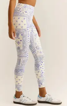 Z Supply Active Bandana 7/8 Leggings Size S Blue Off White Print Yoga Athleisure