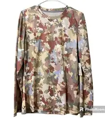 Canyon Guide Outfitters women’s size large camo long sleeve fishing outdoor top