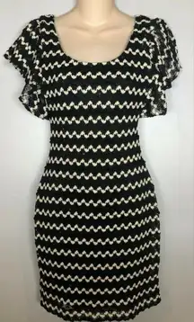 GUESS 
Black and White Bodycon Mini Dress