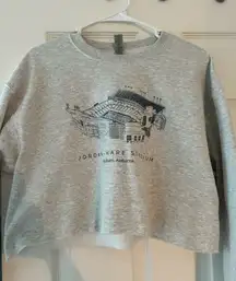 Auburn cropped crewneck 