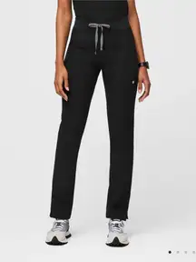 FIGS High-Waisted Yola Pants